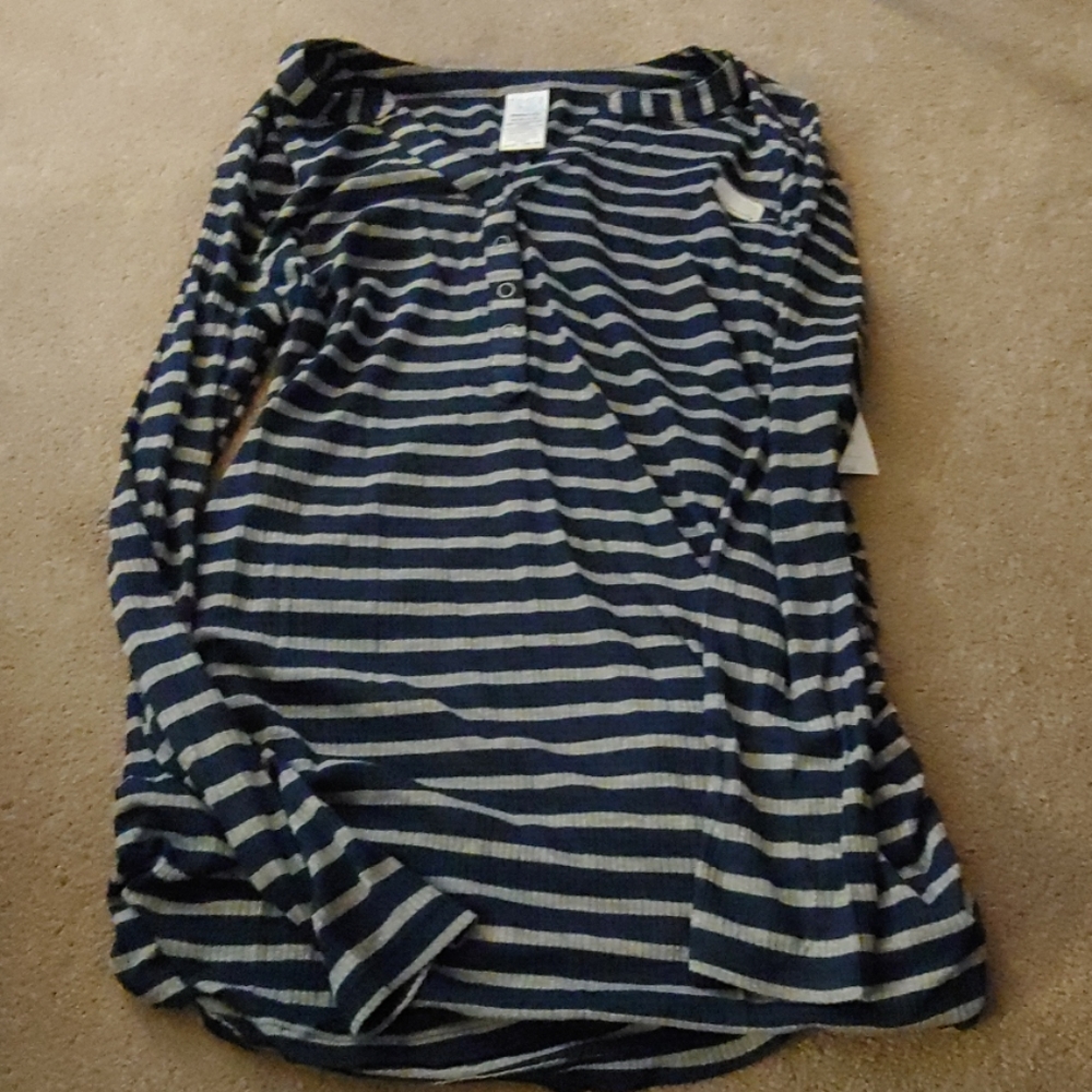 Maternity long sleeved